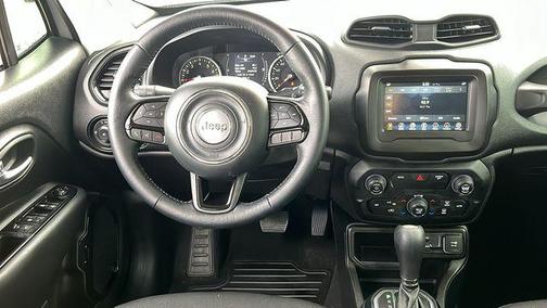 Glacier Metallic Clearcoat 2020 Jeep Renegade Altitude