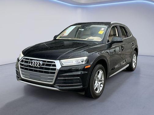 Brilliant Black 2019 Audi Q5 2.0T Premium Plus
