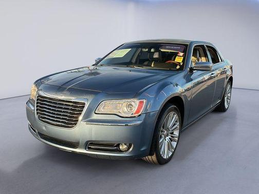 2011 Chrysler 300C Base