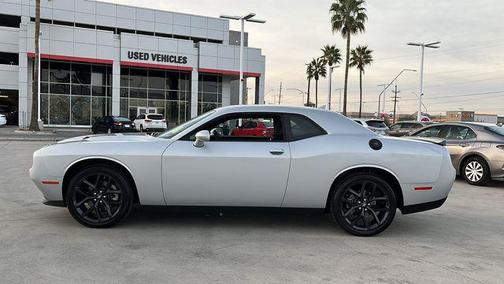 2021 Dodge Challenger SXT