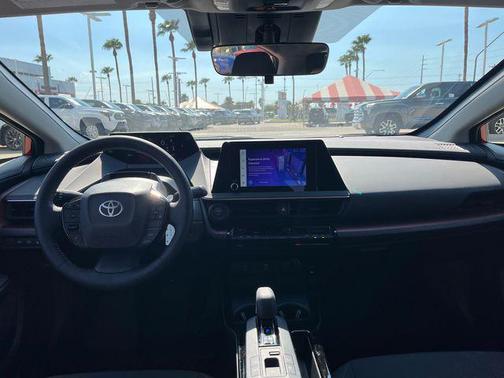 2025 Toyota Prius Plug-In Hybrid SE
