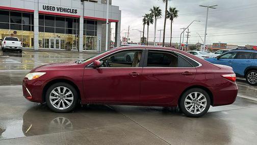 2017 Toyota Camry XLE