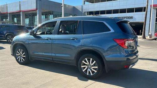 Blue 2019 Honda Pilot EX-L