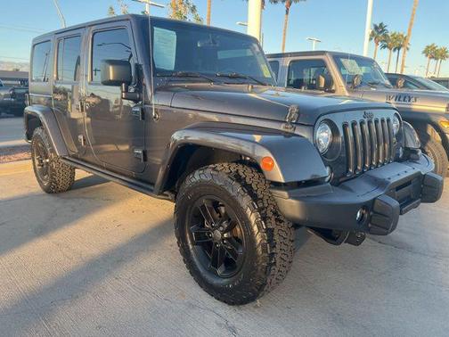 2017 Jeep Wrangler Unlimited Sahara