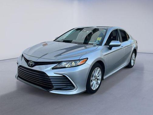 Celestial Silver Metallic 2023 Toyota Camry LE
