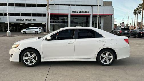 2013 Toyota Camry SE