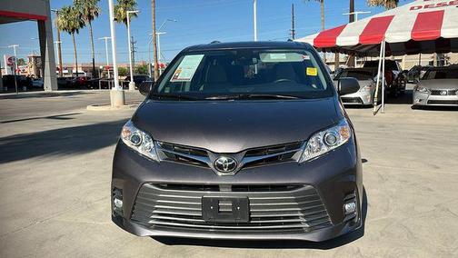 Predawn Gray Mica 2020 Toyota Sienna XLE Premium