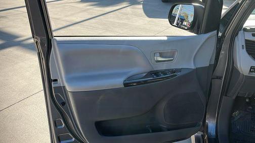 Predawn Gray Mica 2020 Toyota Sienna XLE Premium