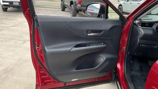 Ruby Flare Pearl 2023 Toyota Venza LE