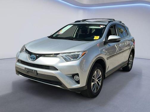 Classic Silver Metallic 2016 Toyota RAV4 Hybrid XLE