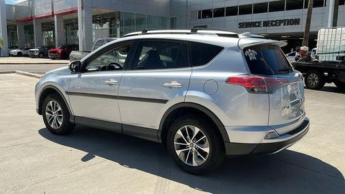 Classic Silver Metallic 2016 Toyota RAV4 Hybrid XLE