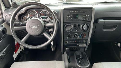Stone White Clearcoat 2009 Jeep Wrangler Unlimited Rubicon