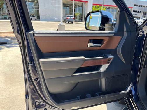 2025 Toyota Sequoia Base