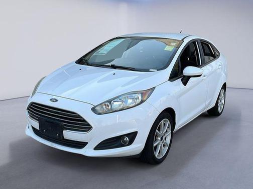 White 2019 Ford Fiesta SE