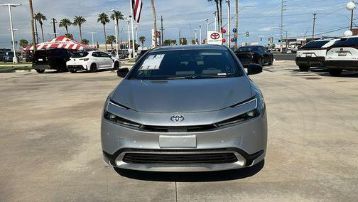 Cutting Edge 2027 Toyota Prius Plug-In Hybrid SE