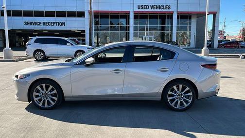 2025 Mazda Mazda3 FWD w/Preferred Package