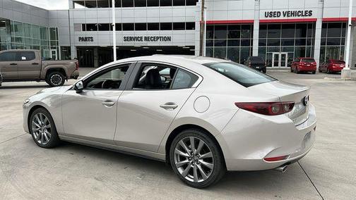 2025 Mazda Mazda3 FWD w/Preferred Package