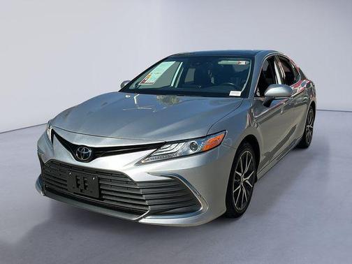 Celestial Silver Metallic 2024 Toyota Camry XLE