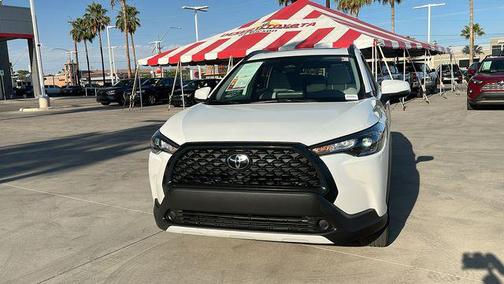 Wind Chill Pearl 2024 Toyota Corolla Cross LE