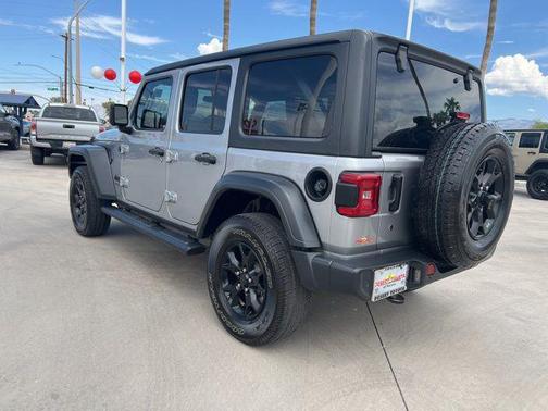 2020 Jeep Wrangler Unlimited Willys 4X4