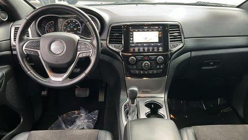 2021 Jeep Grand Cherokee Laredo