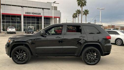 2021 Jeep Grand Cherokee Laredo