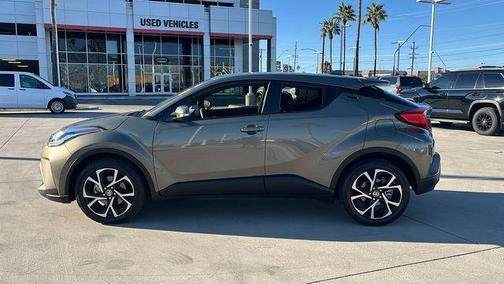 2021 Toyota C-HR XLE