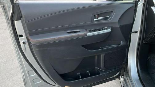 2021 Toyota Sienna XSE 7 Passenger