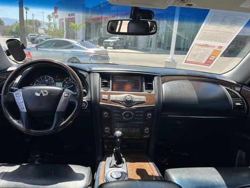 2017 INFINITI QX80 Base