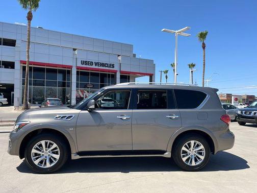 2017 INFINITI QX80 Base