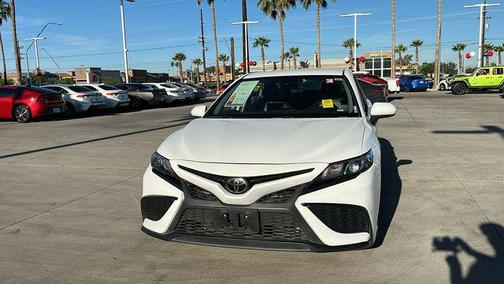 White 2022 Toyota Camry SE