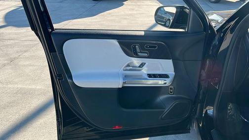 2023 Mercedes-Benz GLB 250 Base