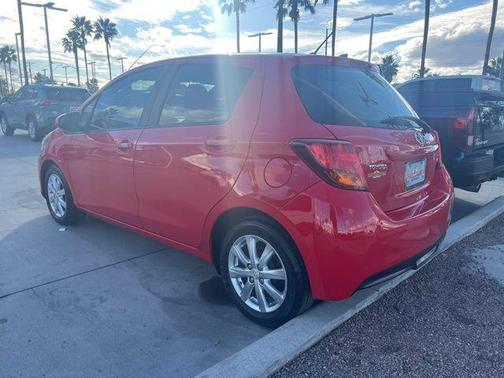 2015 Toyota Yaris LE