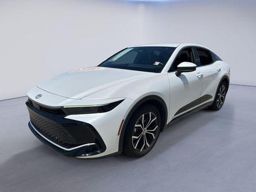 2023 Toyota Crown XLE