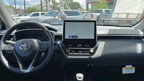 2026 Toyota Corolla Cross XLE