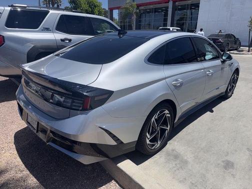 Aero Silver 2024 Hyundai SONATA SEL