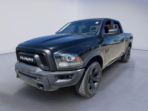 2021 RAM 1500 Classic Warlock Crew Cab 4x4 5'7' Box