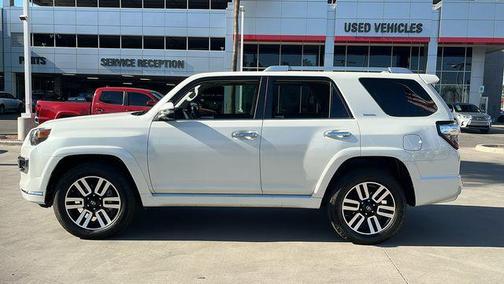 Blizzard Pearl 2021 Toyota 4Runner Limited