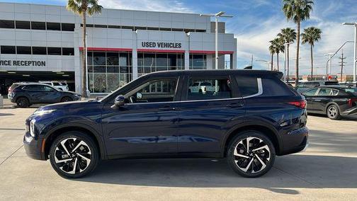 2023 Mitsubishi Outlander SE 2.5 2WD