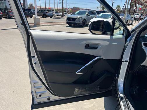 2025 Toyota Corolla Cross L