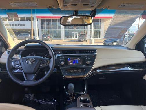 2013 Toyota Avalon Hybrid XLE Premium