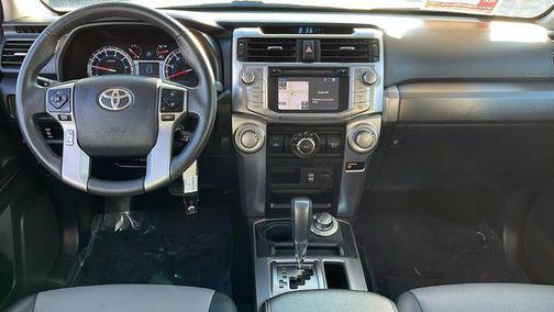 2017 Toyota 4Runner SR5 Premium