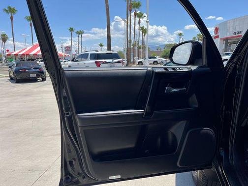 2023 Toyota 4Runner TRD Off Road