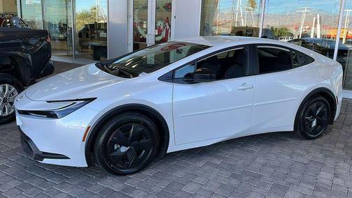 2026 Toyota Prius Plug-In Hybrid SE