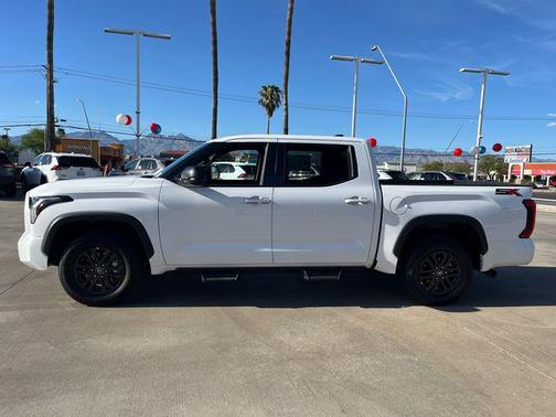 2025 Toyota Tundra SR5