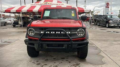 Hot Pepper Red Metallic Tinted Clearcoat 2024 Ford Bronco Black Diamond