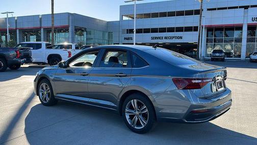 2023 Volkswagen Jetta 1.5T SE