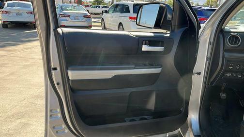 Silver Sky Metallic 2018 Toyota Tundra SR5