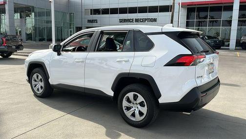 Ice Cap 2024 Toyota RAV4 LE