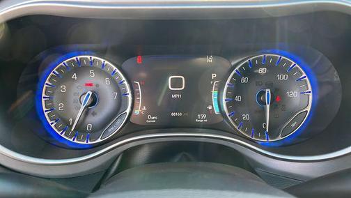 2020 Chrysler Pacifica Touring